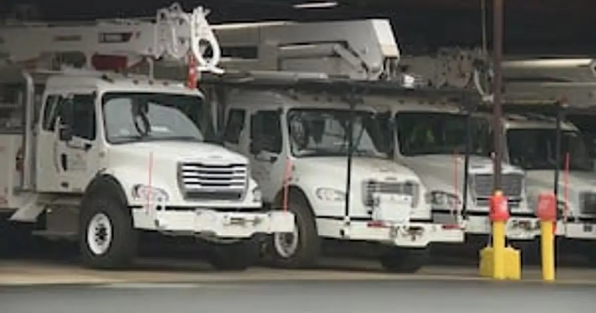 Out - of - state crews join Cobb EMC ahead of potential ice - related power outages