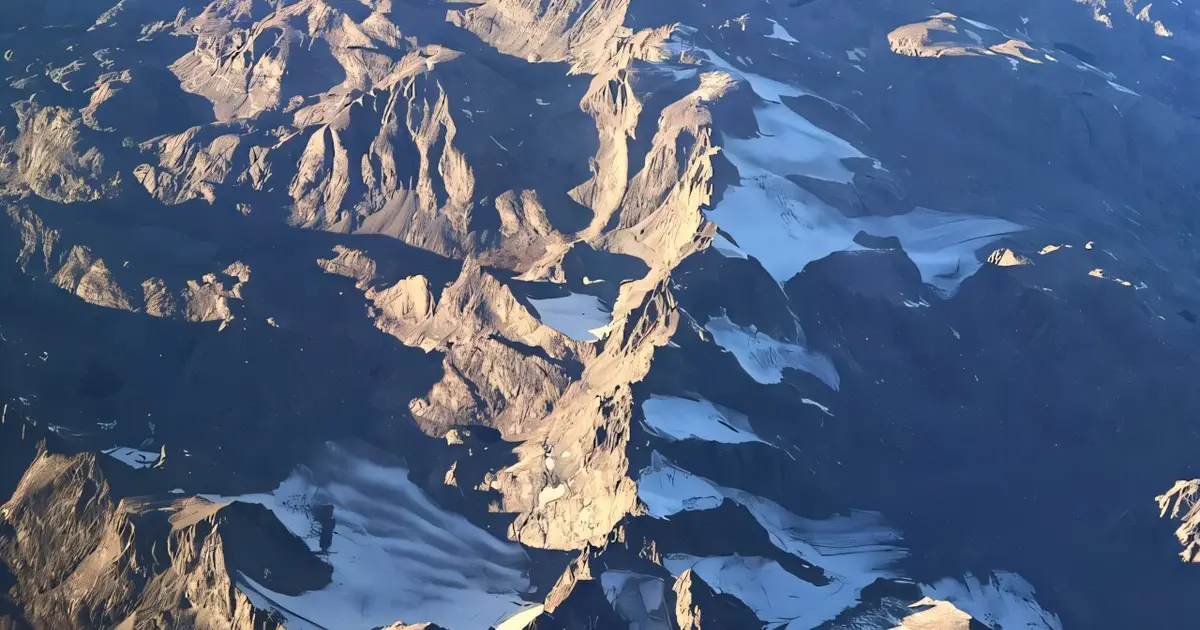 300 glaciers have disappeared from the American West since the mid‑20th century
