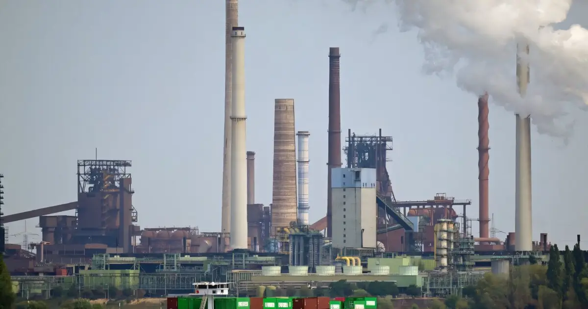 Low water on Germany's Rhine River threatens new blow to economy
