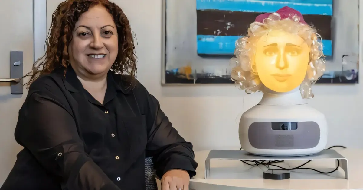 AI robot trains teachers to handle heated issues