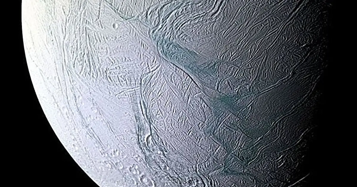 ESA outlines high-tech lander instruments for 2050 Enceladus