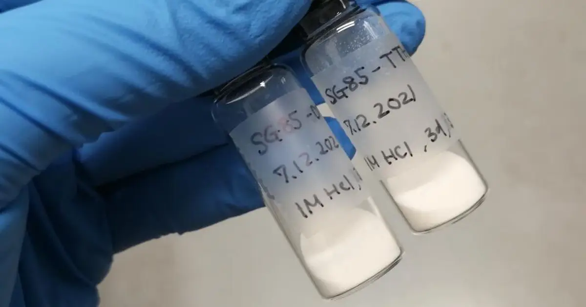 New hybrid materials separate rare earths without harsh chemicals