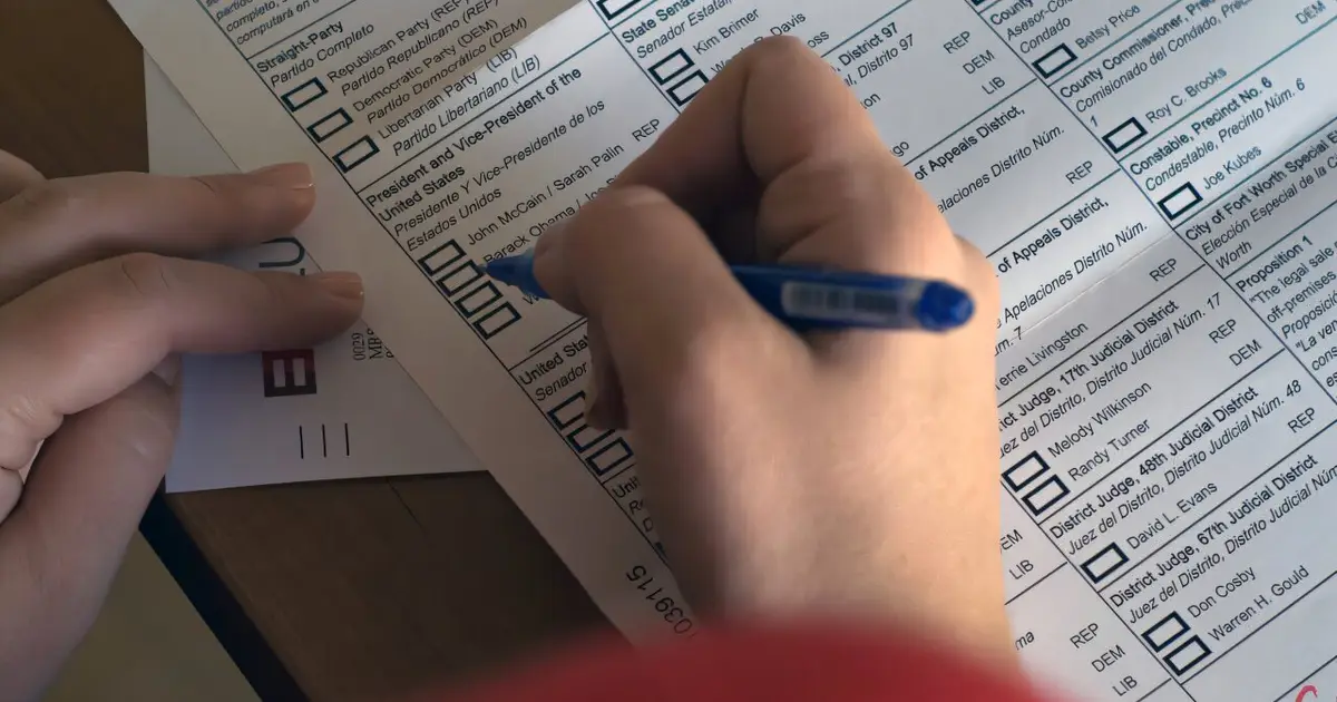 On complex political issues, most Americans take shortcuts to simplicity