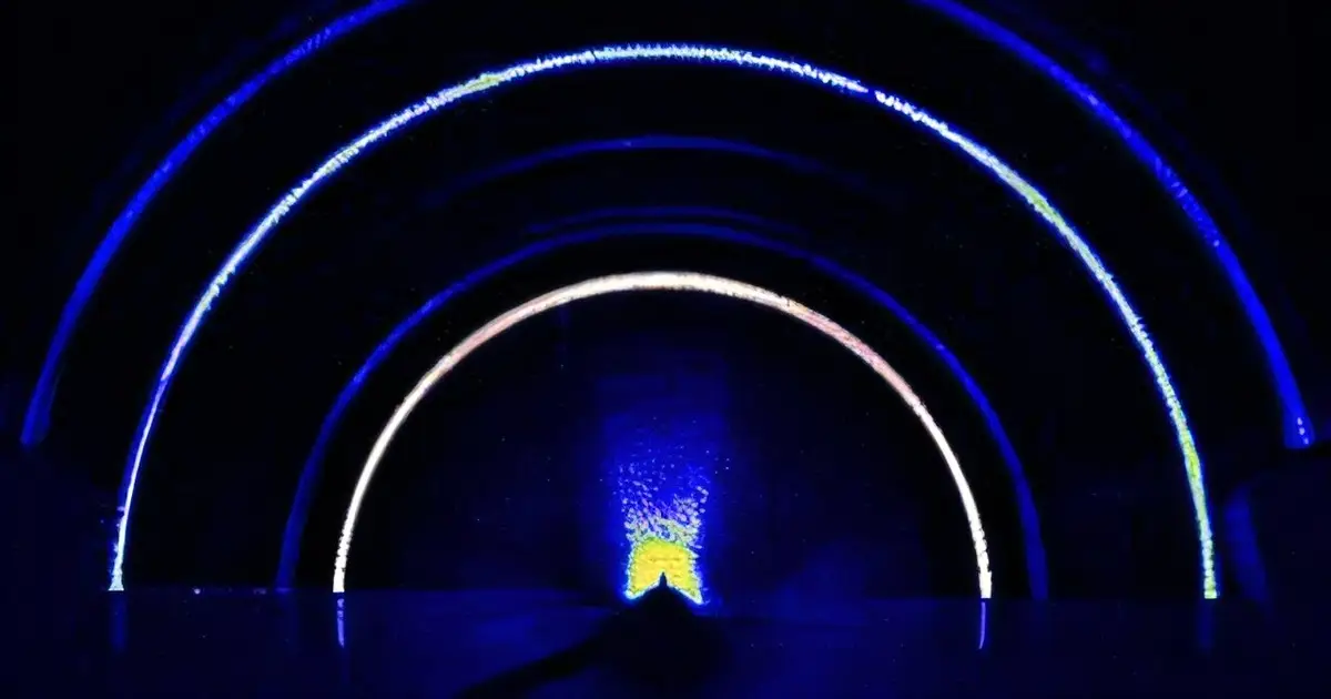 Tiny oxygen gaps may determine whether next-generation memory films store data well
