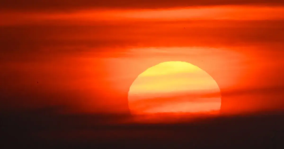 Europe swelters as heat wave moves east