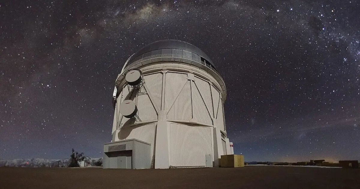 The telescope that points itself