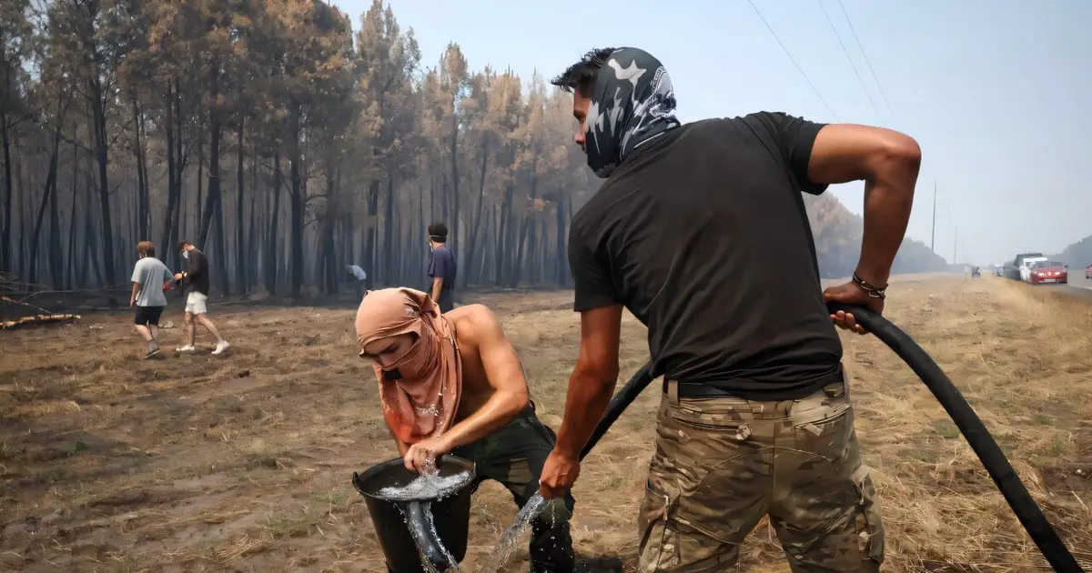 Rain dampens France fire, as Spain reports 'almost no flames'
