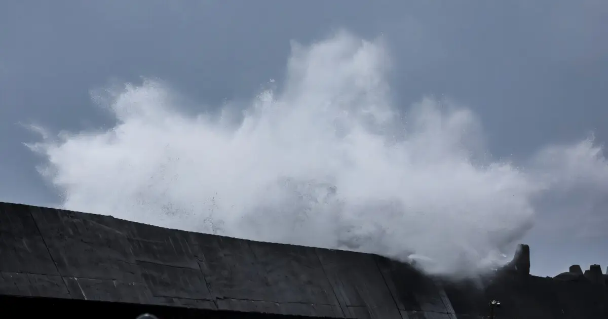 Taiwan shuts down as Typhoon Champi approaches