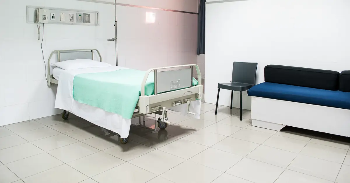 Home sooner, recovering better: Redesigning hip and knee surgery