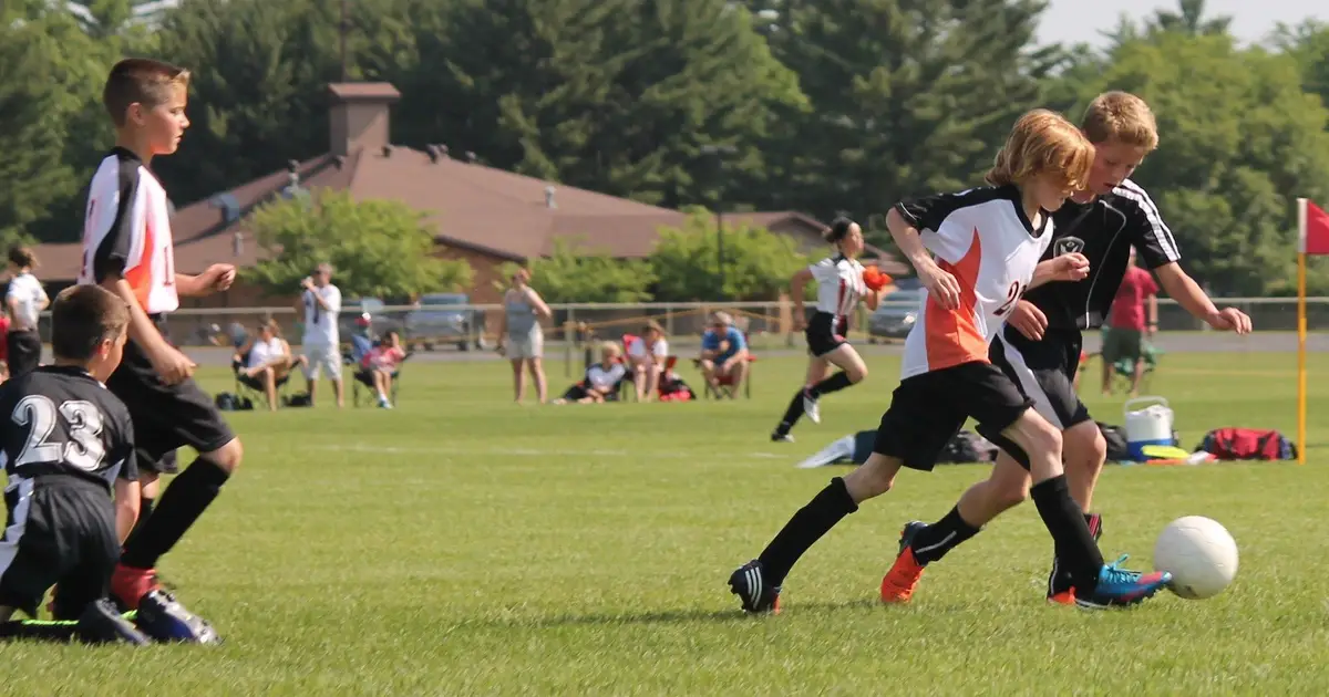 Study challenges idea that simply playing sports makes kids less prone to violent behavior