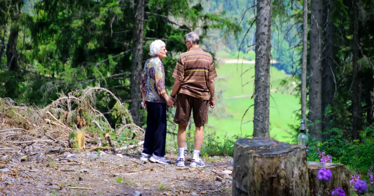 Greater contact with nature linked to a more positive relationship with food