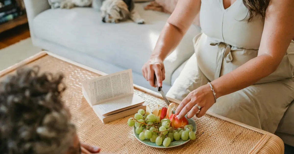 A healthy diet during pregnancy associated with lower exposure to some—but not all—chemicals, study finds