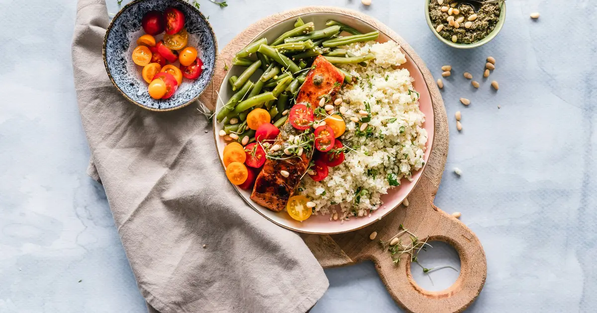 Healthy diet may lower heart disease risk after cancer