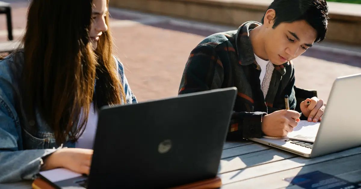 Scale can measure university students' confidence in using AI