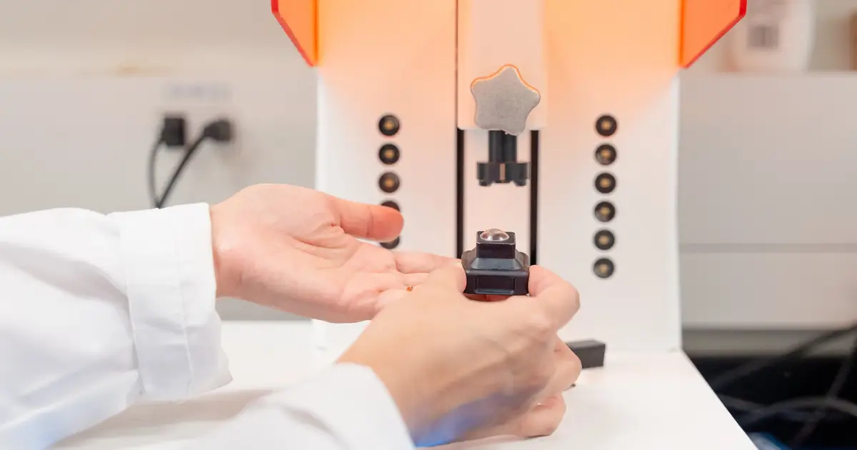 Patient-specific 3D-printed contact lenses in just 20 minutes