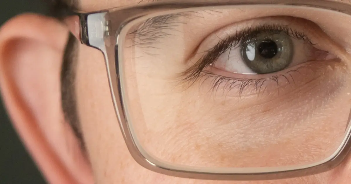 Lab-grown aging eye model reveals early AMD markers in weeks