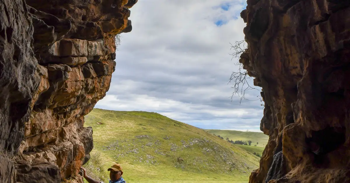 Australian cave discovery shows grass was burned for magic, cures and curses for 25,000 years