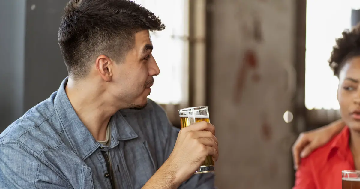 Women bear the brunt of alcohol-related fear, Australian research finds