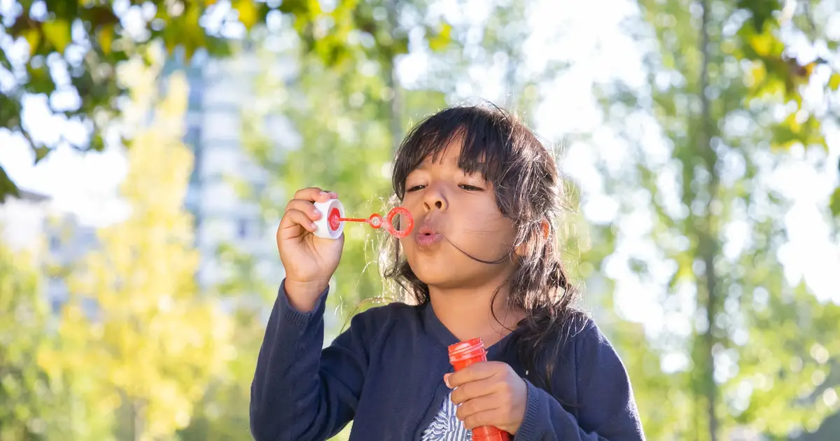Children with a common genetic variant may have more inflammation in response to an asthma drug