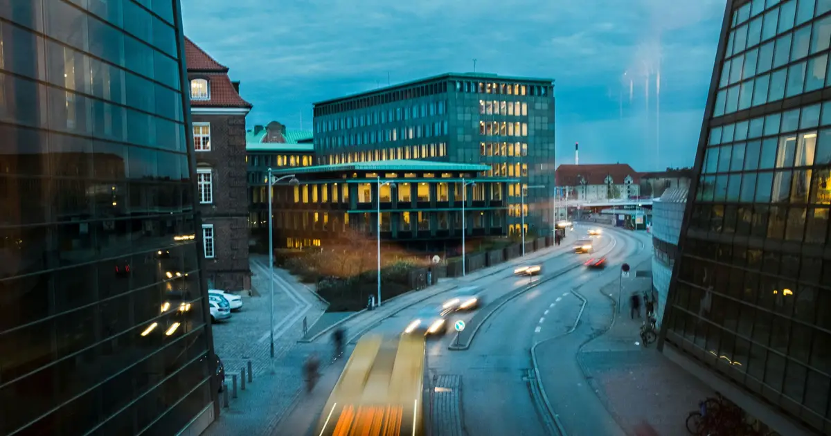 How much noise should we put up with? London and Copenhagen have different answers