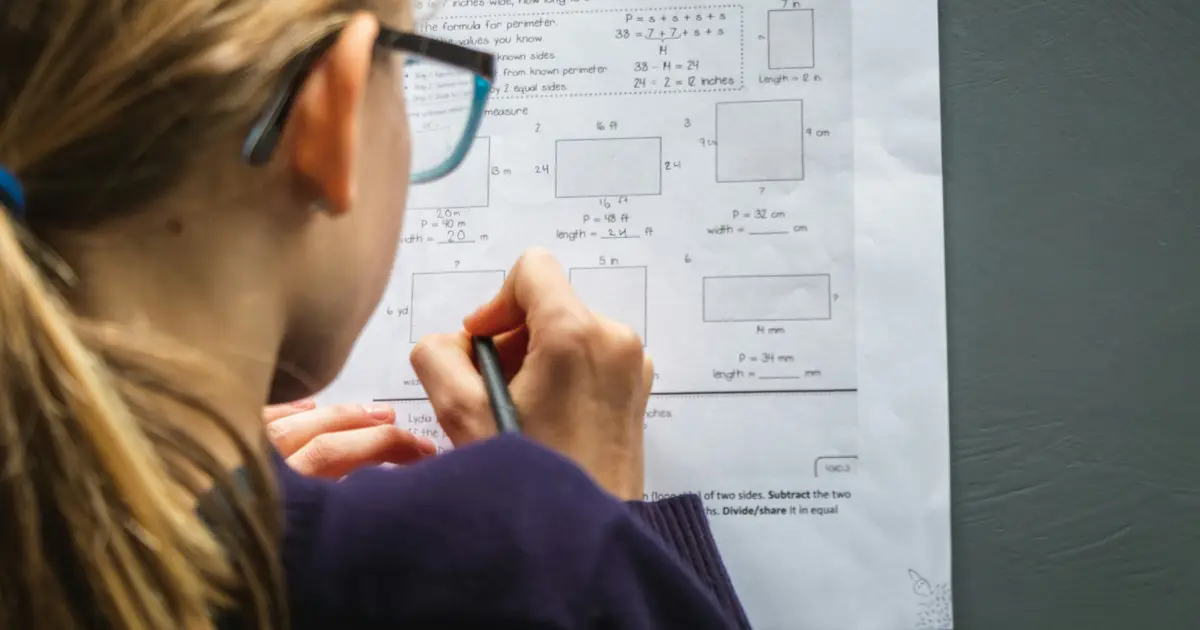 'Too pretty to do math'? Here's the real reason girls aren't choosing to study math