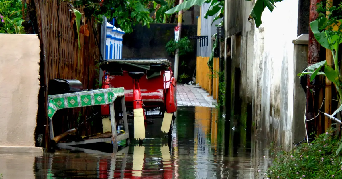 Indonesia says its giant sea wall will stop flooding. Is this climate adaptation or a costly folly?