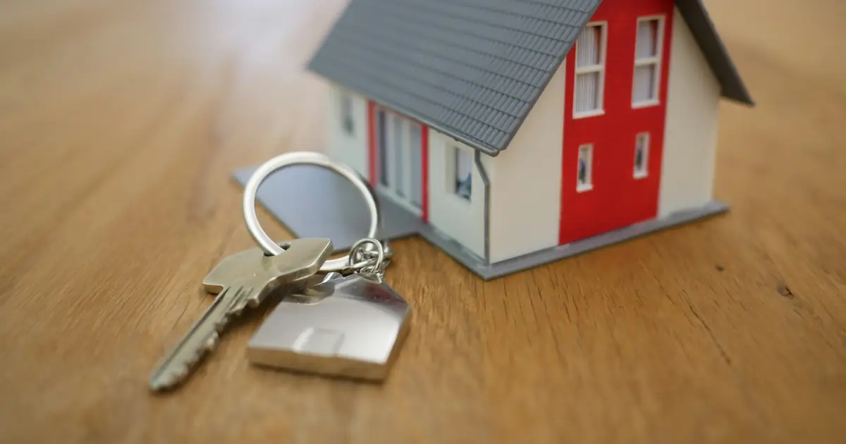 Consumers often make suboptimal loan prepayment choices