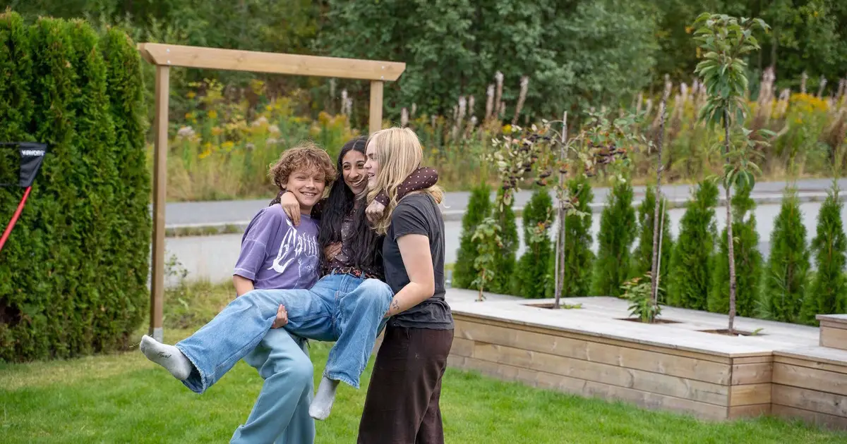 Norwegian 12-year-olds: British English is 'cringe'