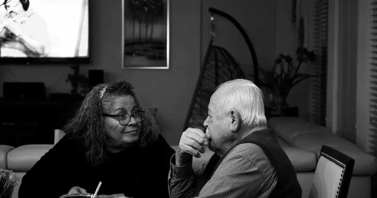 Longer meal intervals linked to faster disease accumulation in older adults