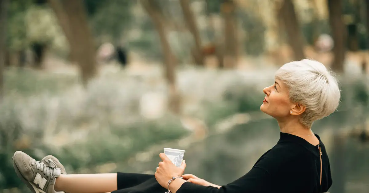 Vaginal estrogen and risk of hip fracture complications, including perioperative UTIs