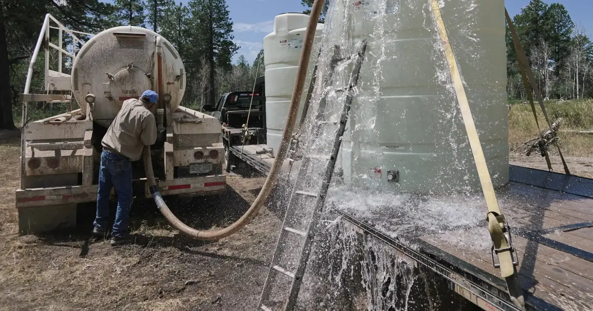 Record snow drought drives water-hauling crisis for Rocky Mountain ranchers