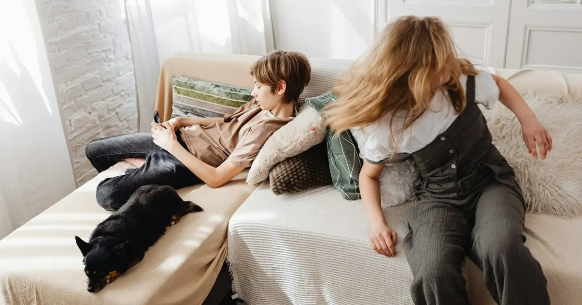 How can parents handle squabbles between kids?
