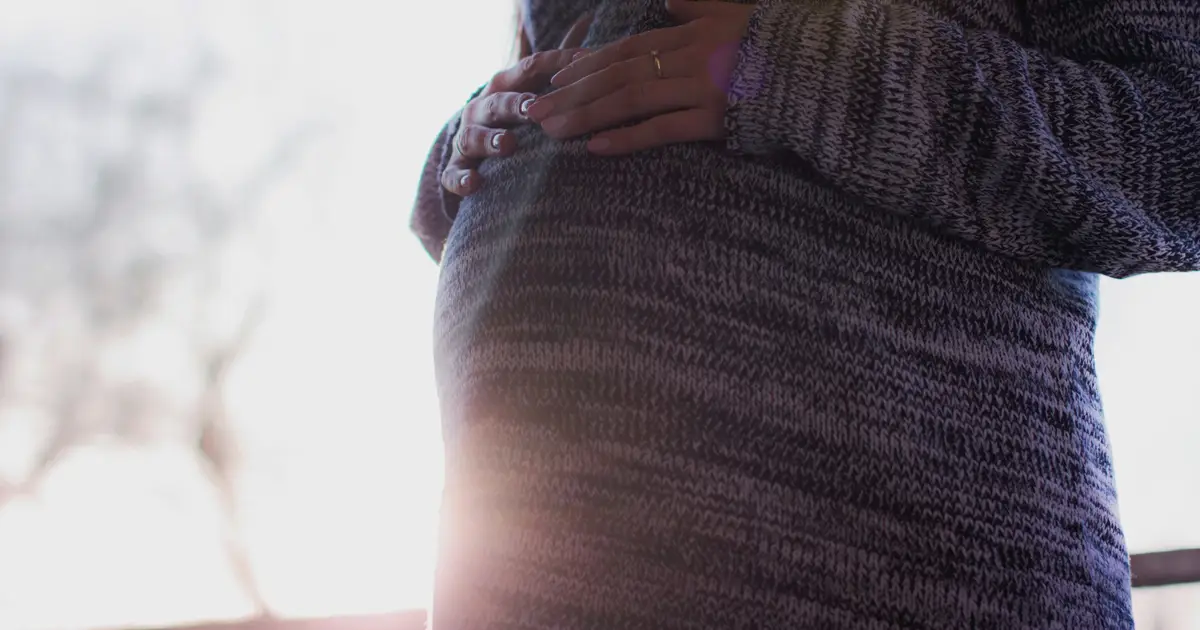 Depression treatment during pregnancy may benefit babies' brain development, randomized trial finds