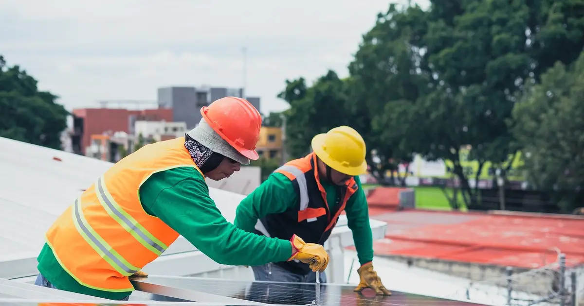 Voluntary corporate climate goals are viewed favorably by investors, researchers discover