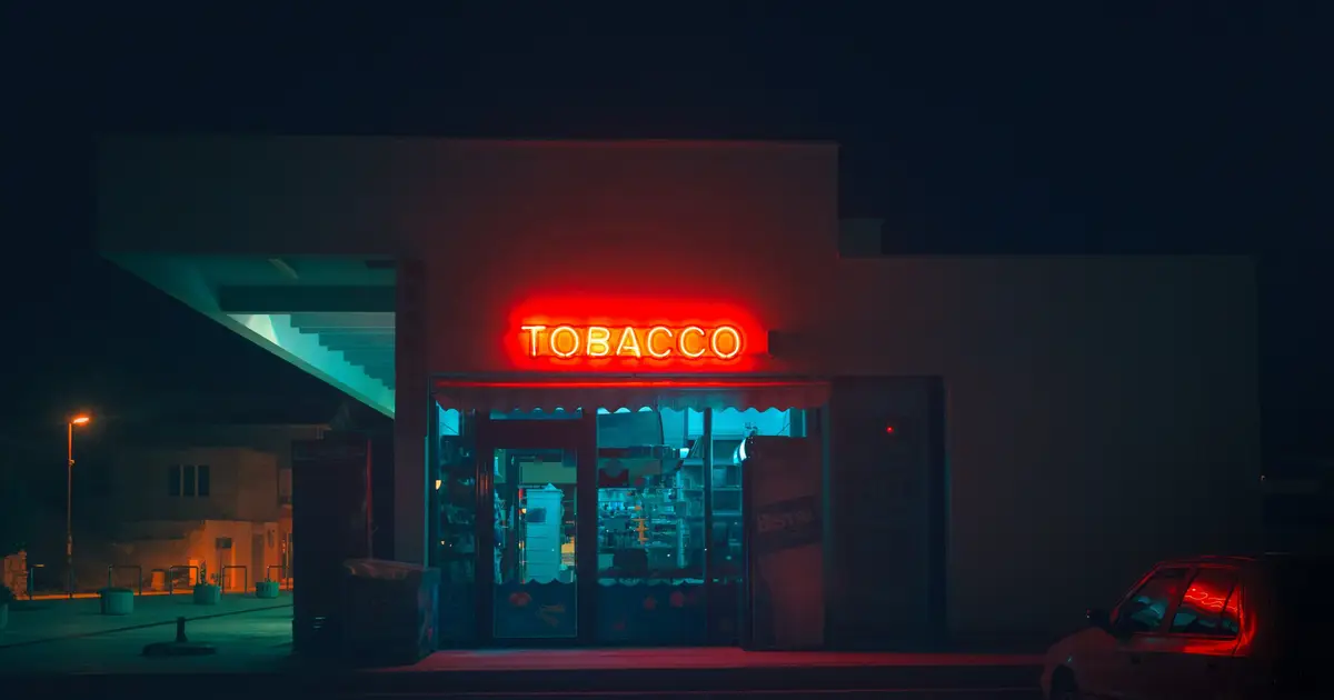 More smokers are buying tobacco from illicit sources, new study reveals