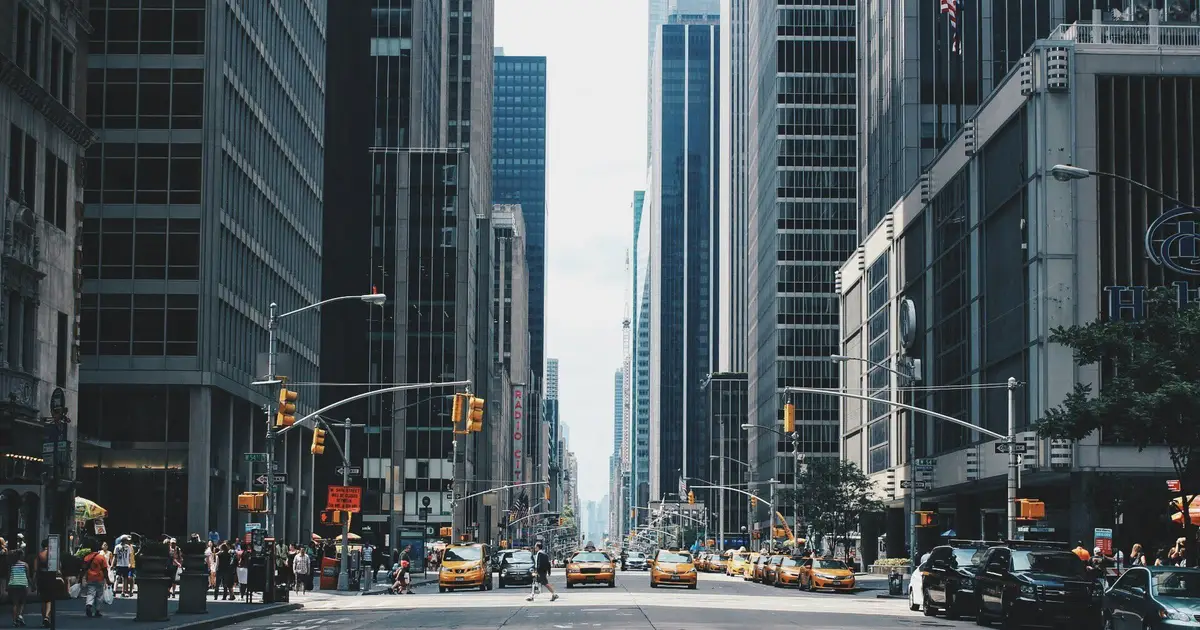 Cool it: AI-driven solutions to lower urban heat need community buy-in to work