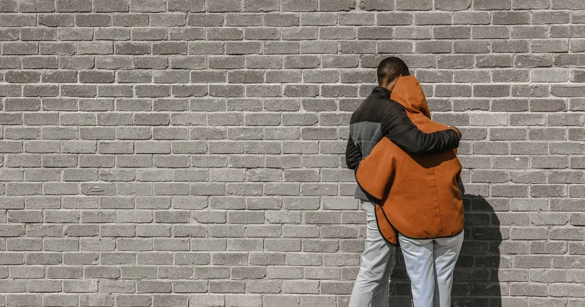 Why hugs become memorable
