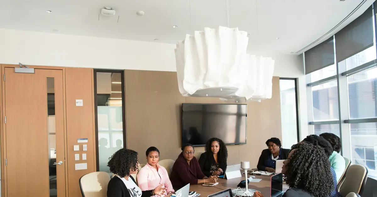 In the battle of the sexes, the pay gap persists