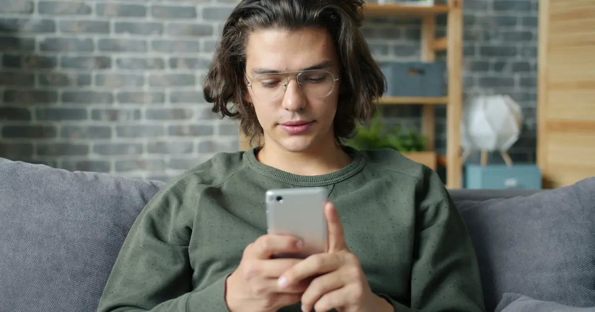 Are autistic people more vulnerable to extremist content?