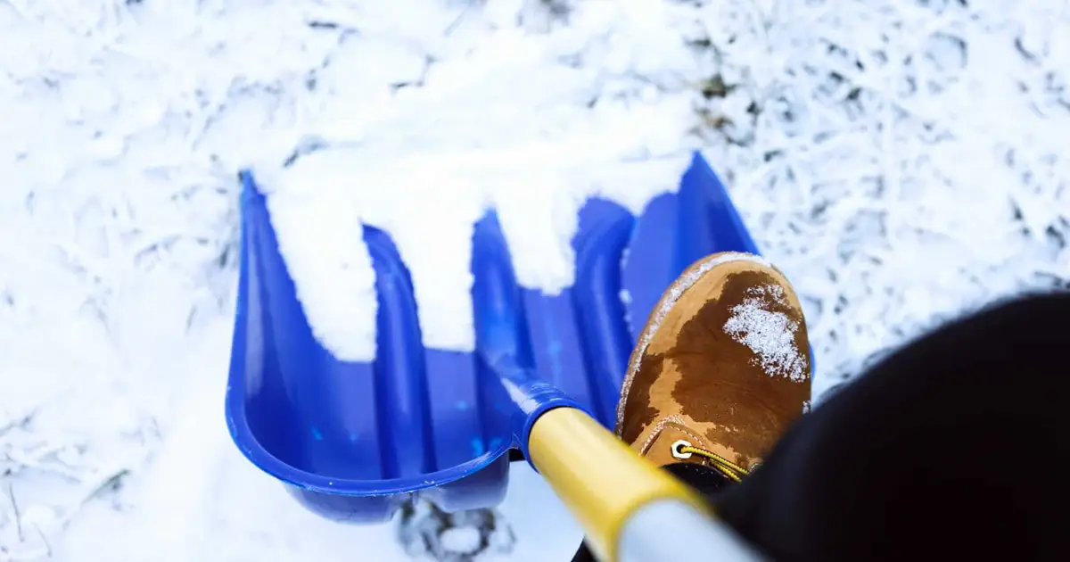 Winter Weather In Philadelphia Drives Hardware Store Rush