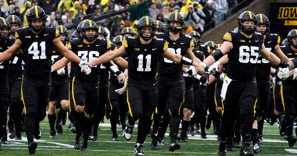 Iowa State vs. Iowa betting preview: Odds, picks, predictions, kickoff time for Week 2 college football