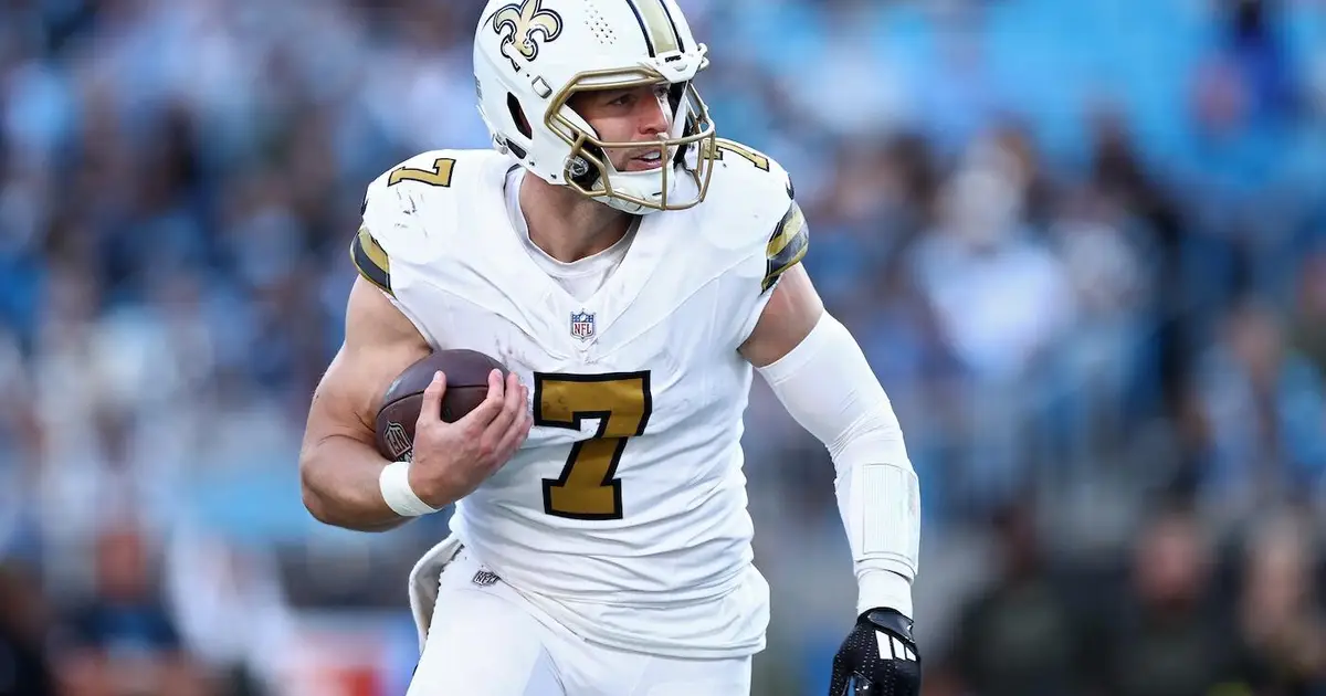 Broncos to explore adding Taysom Hill, reuniting versatile tight end with Sean Payton
