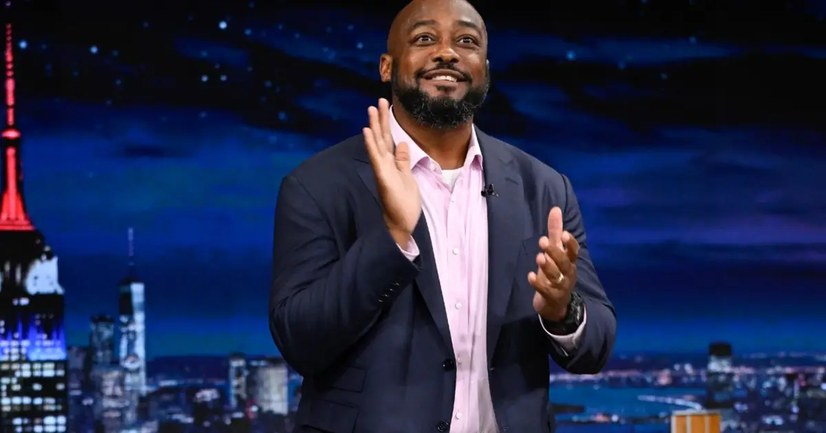 Former Steelers coach Mike Tomlin 'having the time of my life' in retirement
