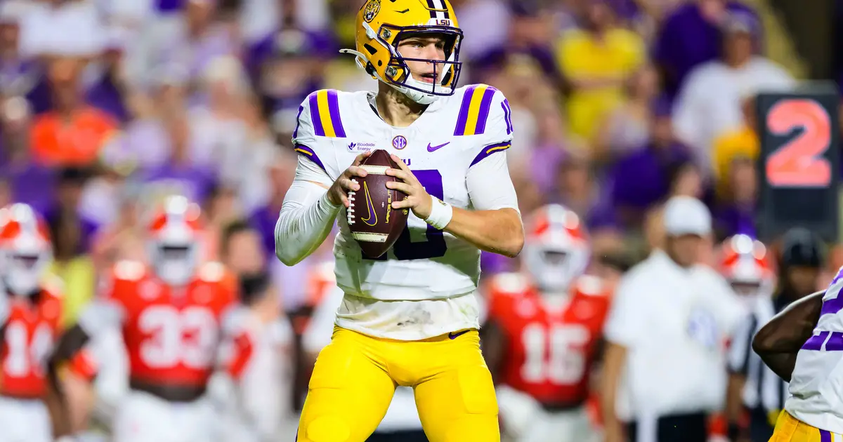 LSU QB Sam Leavitt 'doubtful' on injury report ahead of Ole Miss showdown, did not throw in latest practice