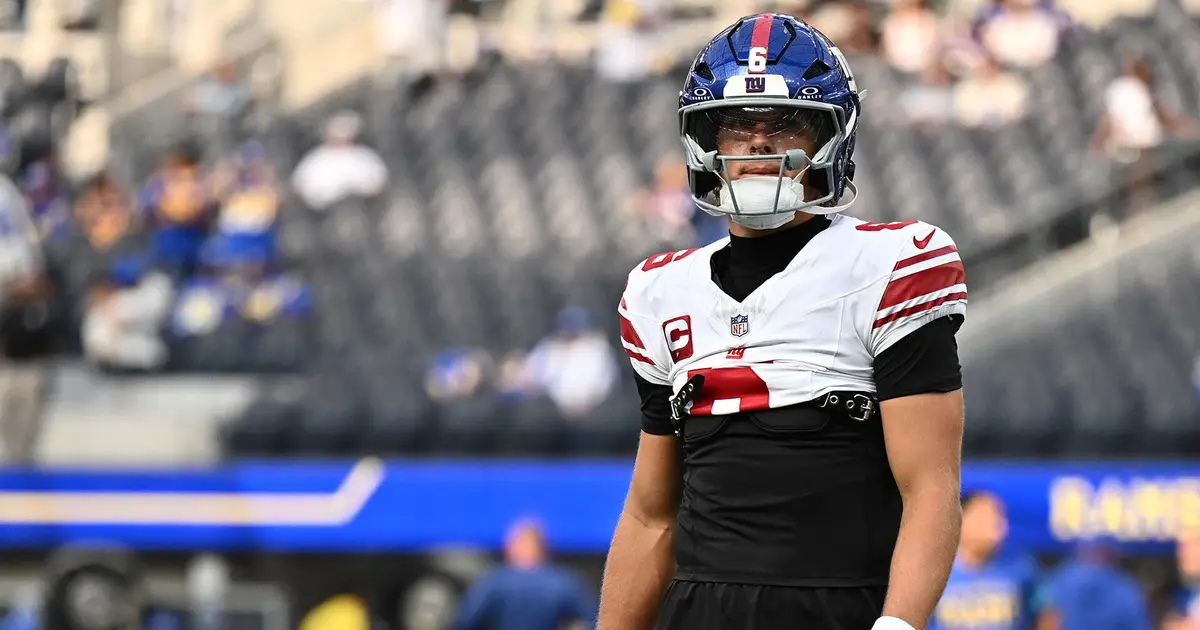 Giants' Jaxson Dart sustains apparent knee injury against Rams, Jameis Winston takes over
