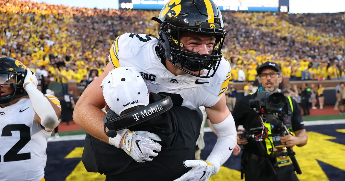 College football winners, losers in Week 4: Iowa emerges as Big Ten title threat, John Mateer struggles again