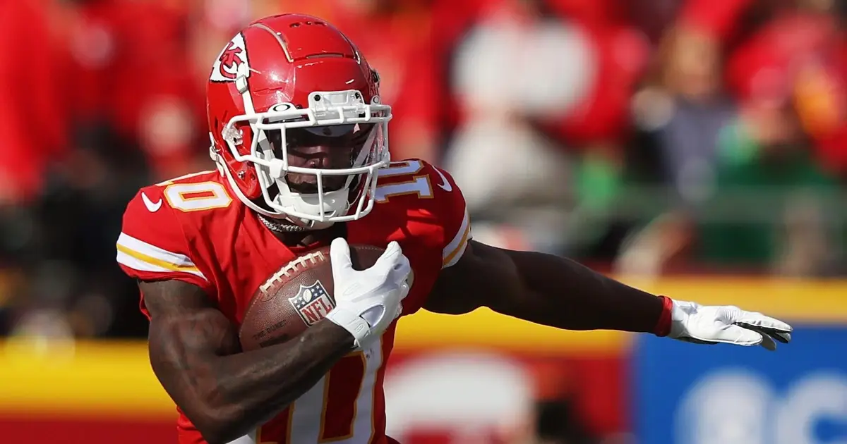 Chiefs very interested in a Tyreek Hill reunion amid injuries at receiver, per report