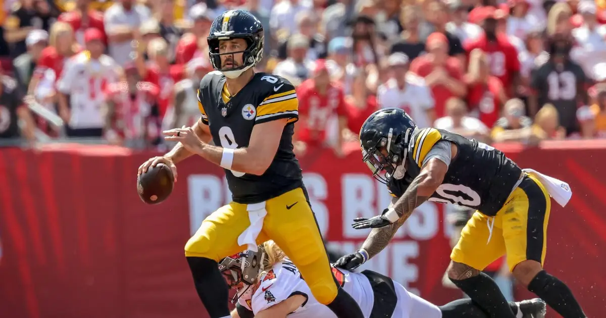 Aaron Rodgers calls for NFL to examine Buccaneers' field over player-safety concerns