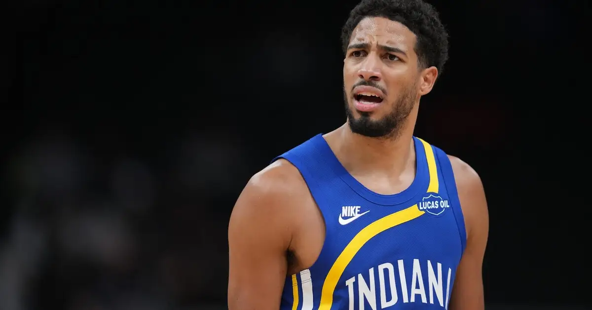 Tyrese Haliburton becomes latest injured NBA star: Pacers guard 'week-to-week' with hamstring strain