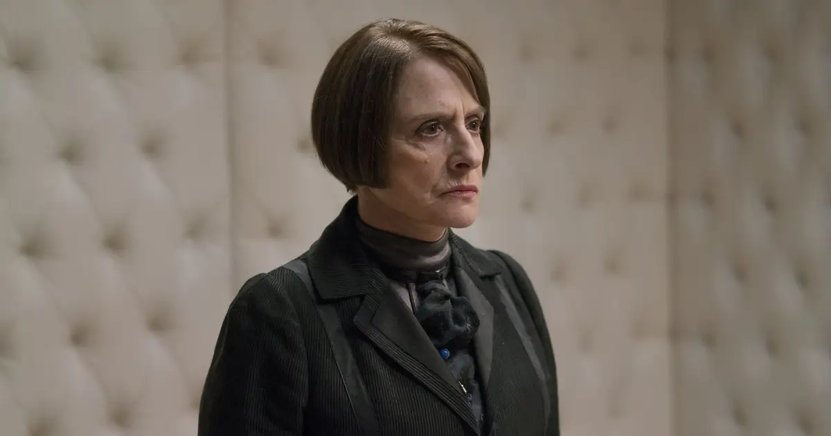 Showtime’s 27-Episode Dracula & Frankenstein Crossover Deserves To Be As Big As American Horror Story